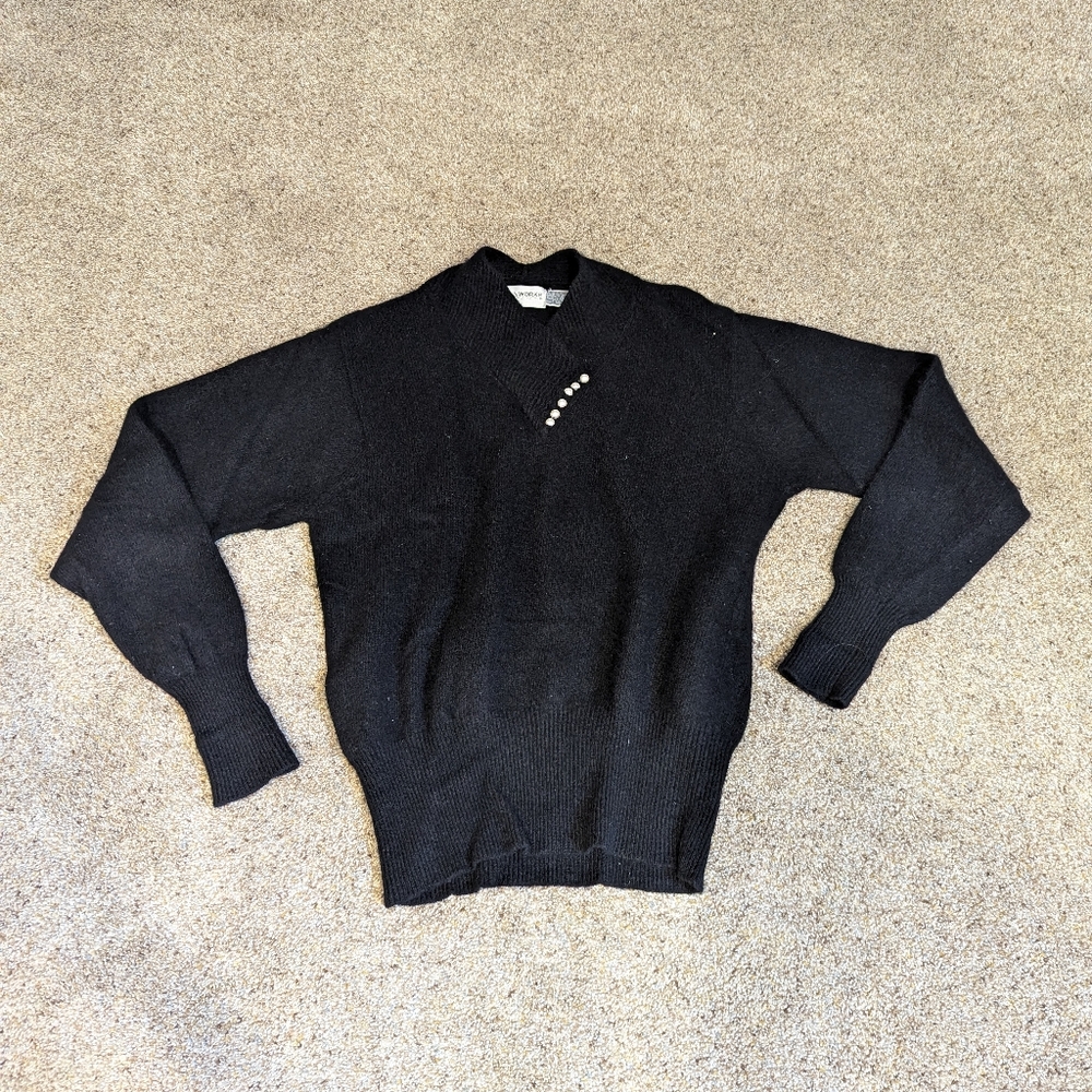 Vintage yarnworks women's L Angora hair wool blend sweater w/ pearl deta…